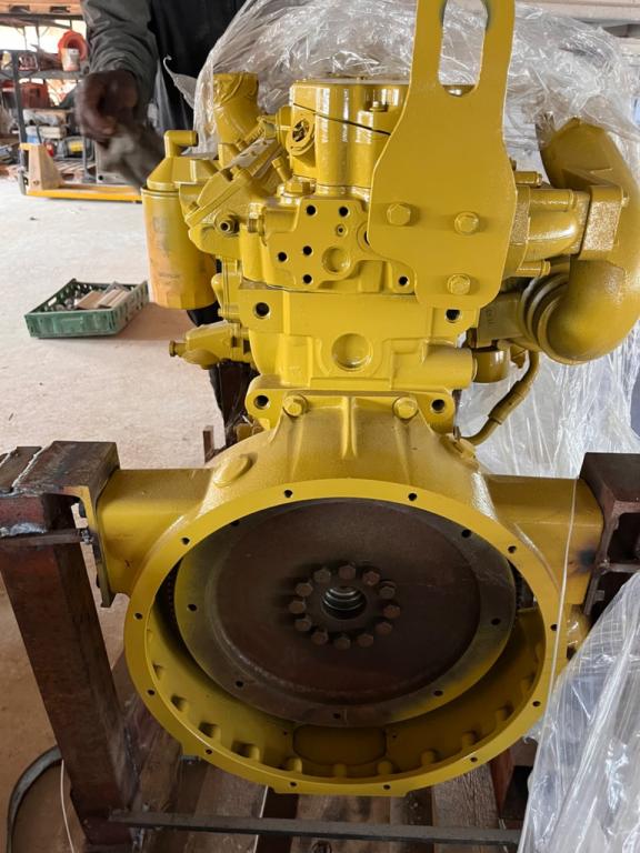 Caterpillar C6.4 Foto 1