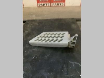 Gradino para Volvo FH16 550 6x4 vendida por Massucco T. Srl Area Ricambi