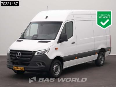 Mercedes-Benz Sprinter 317 CDI Automaat 2025 Model LED L2H2 Navi Airco Cruise Camera 10inch MBUX CarPlay Parkeers vendida por BAS World B.V.