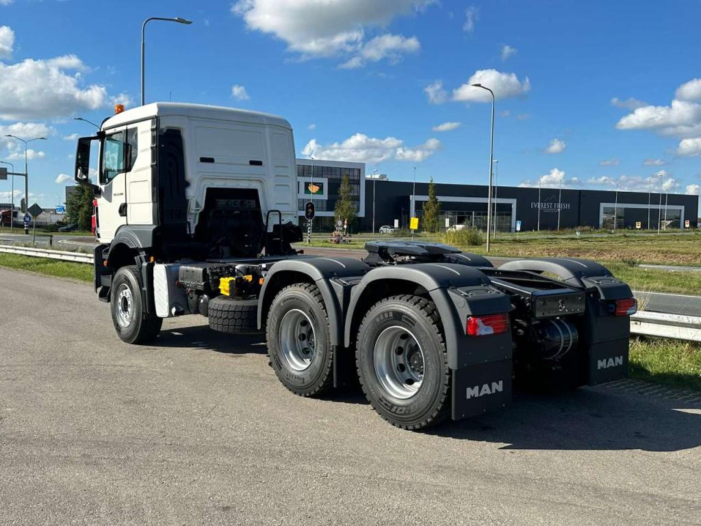 Man TGS 33.400 BB SA 6x4 Manual Foto 4