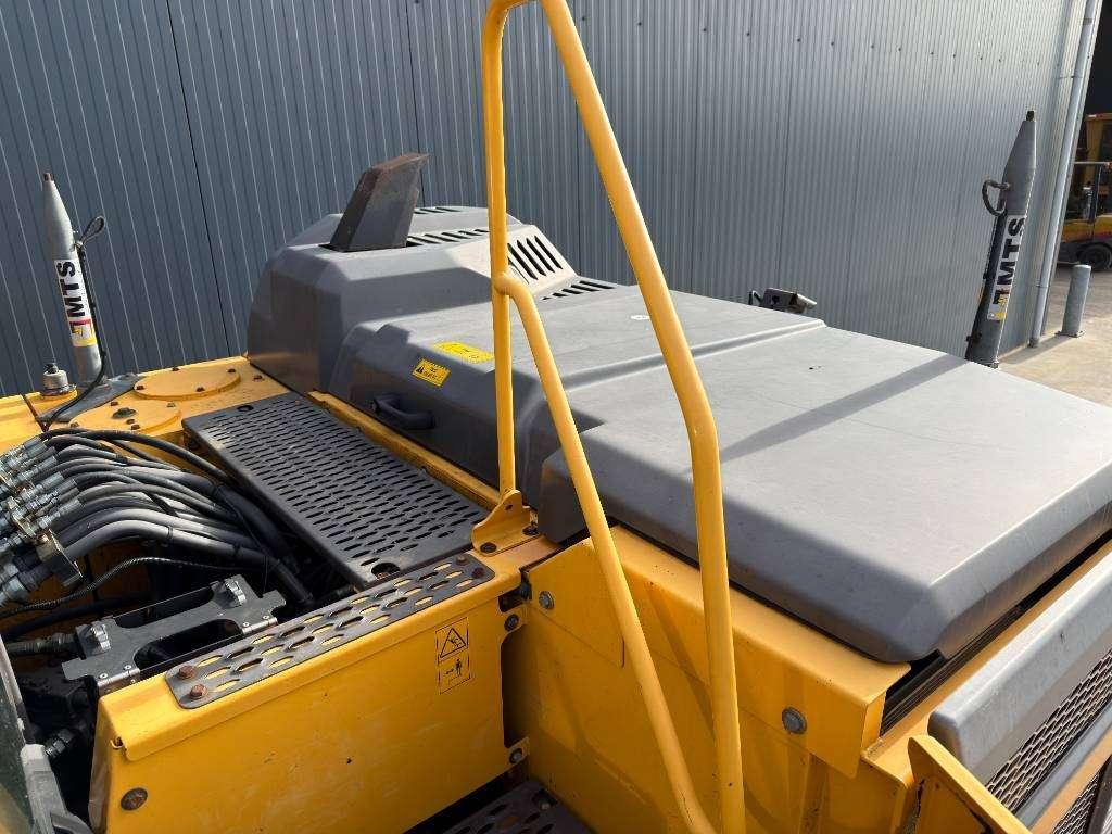 Volvo EW180E Foto 18