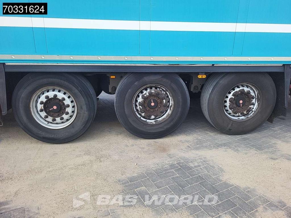 Schmitz SCB*S3B Tailgate Lift Axle 250x270cm Foto 20