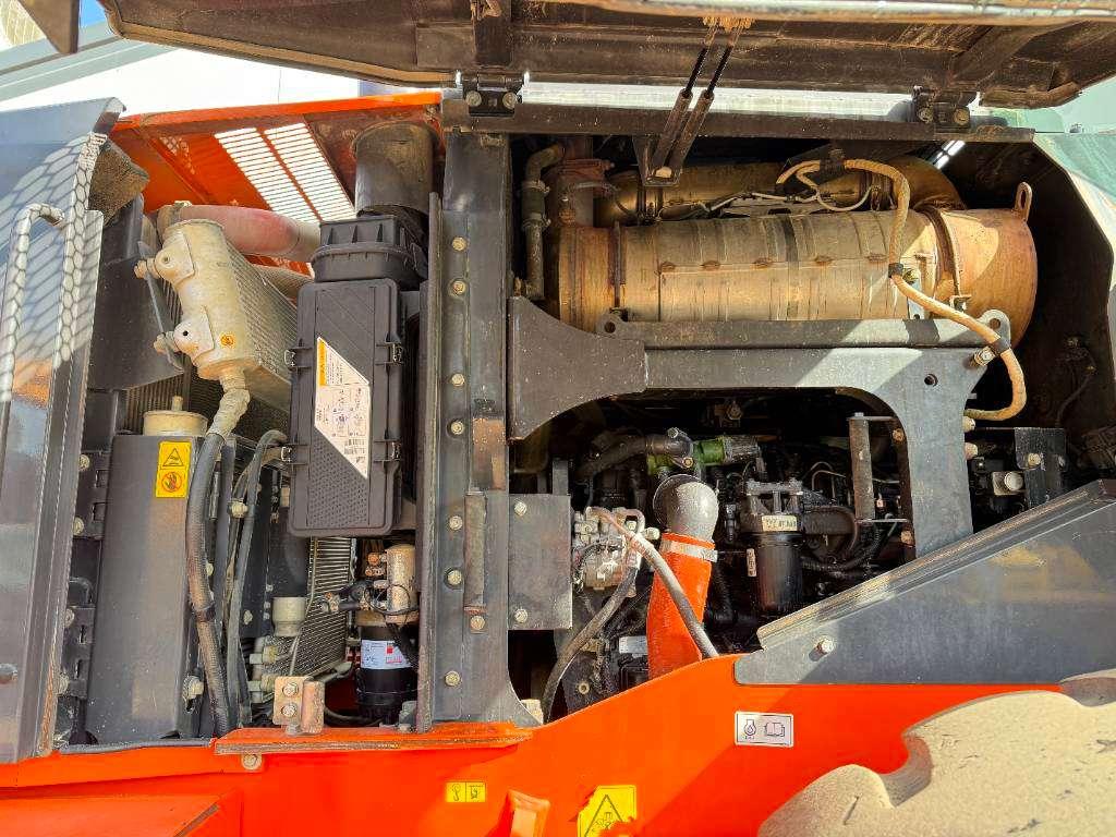 Hitachi ZW250-6 - Automatic Greasing / Weight System Foto 25