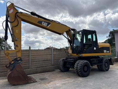 Caterpillar M315D Foto 1