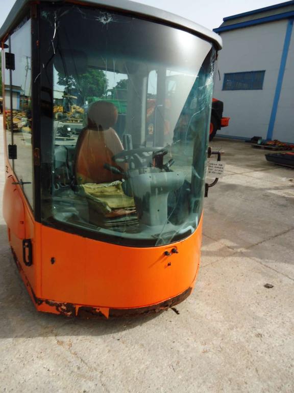 Cabina para Fiat Hitachi W130 - 110 Foto 1