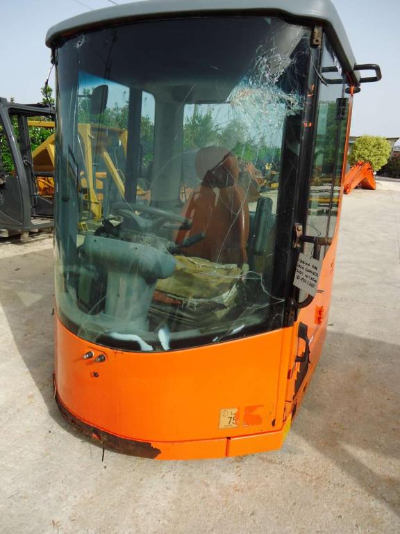 Cabina para Fiat Hitachi W130 - 110 Foto 4