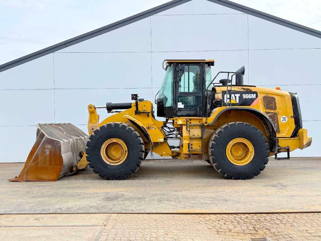 Caterpillar 966M - Automatic Greasing / Backup Camera Foto 1