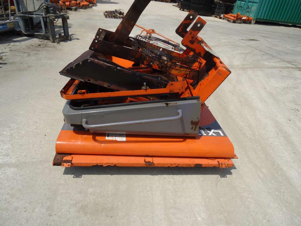 Capó y panel de carrocería para Hitachi LX170 Foto 2
