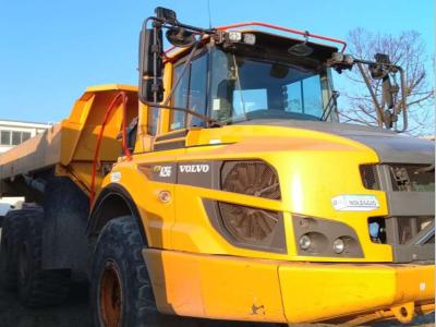 Volvo A25G vendida por DMO Spa