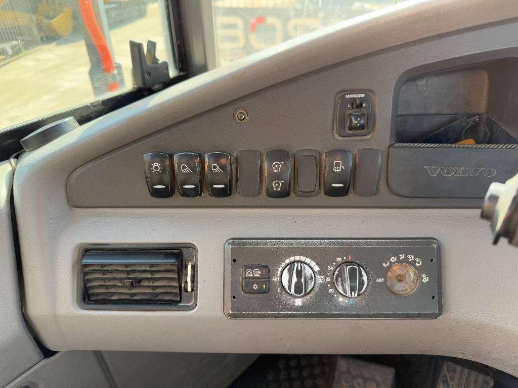 Volvo A60H - Top Condition / Body Heating / Camera Foto 8