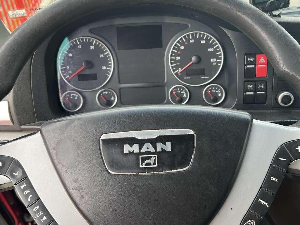 Man TGX 41.680 - 8X4 Foto 8