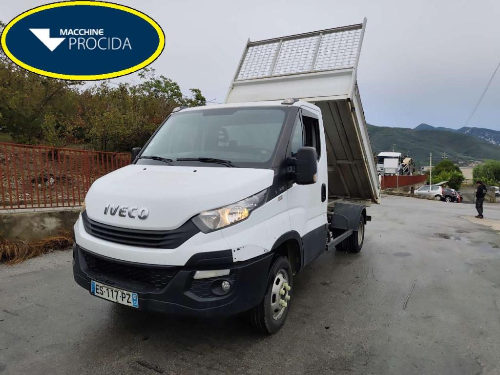 Iveco DAILY 35-140 Foto 1