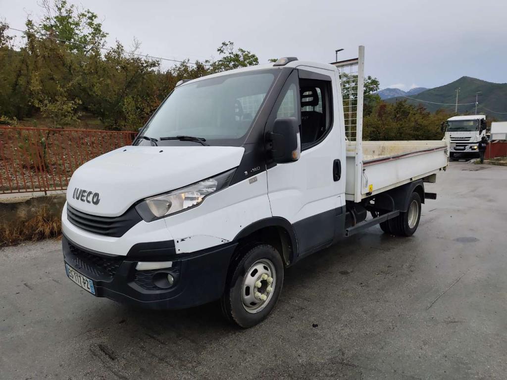 Iveco DAILY 35-140 Foto 14