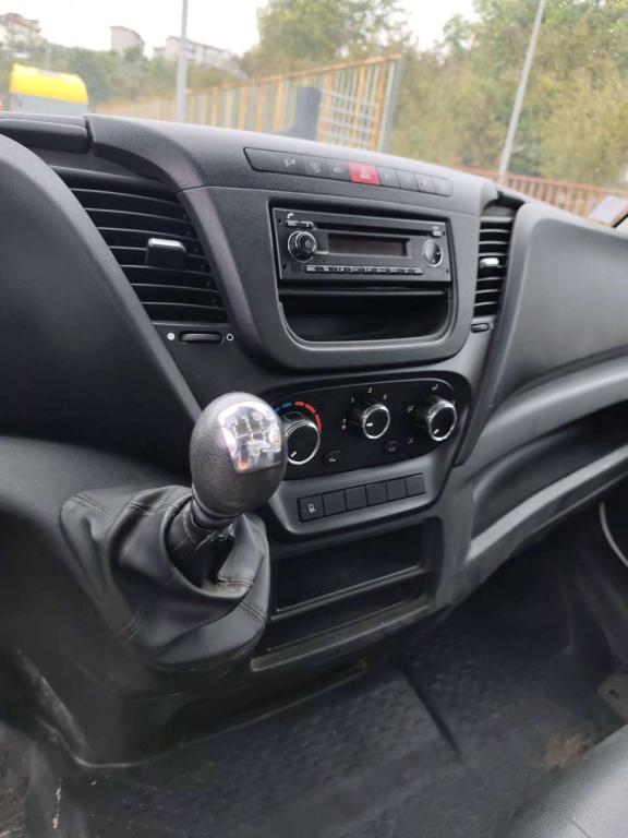 Iveco DAILY 35-140 Foto 18