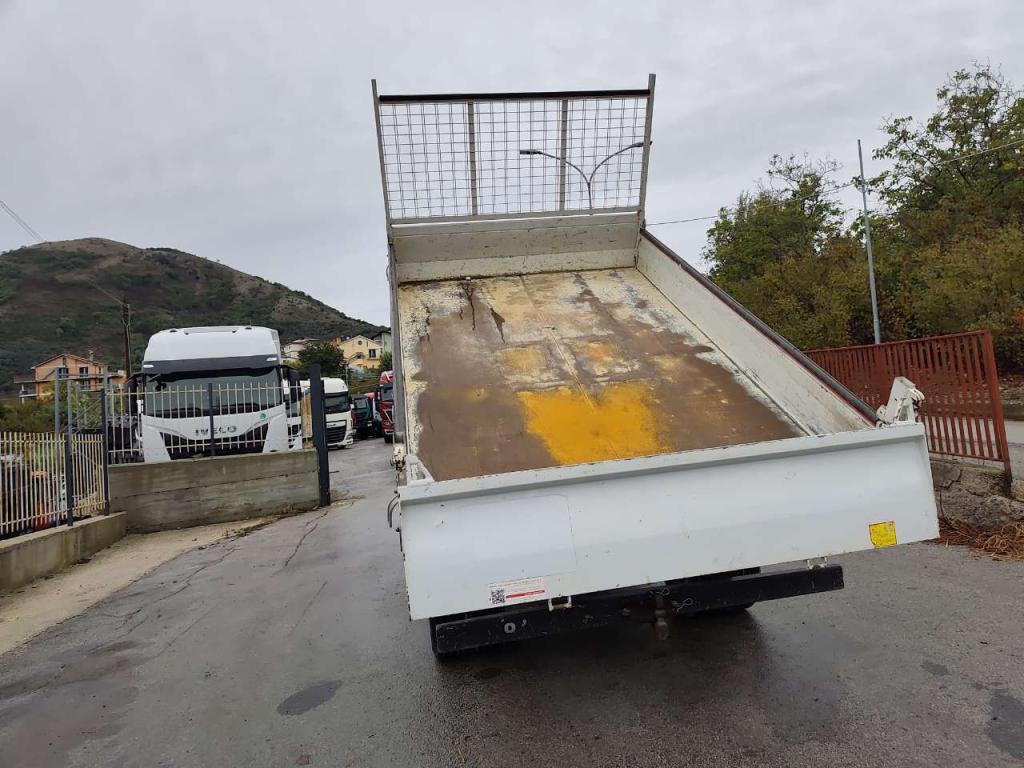 Iveco DAILY 35-140 Foto 29
