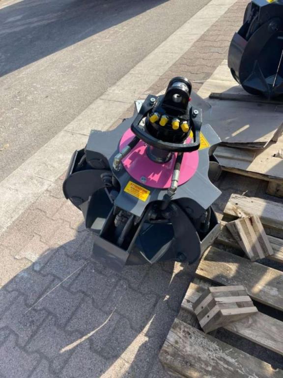POLIPO NUOVO A 5 PALE Foto 4