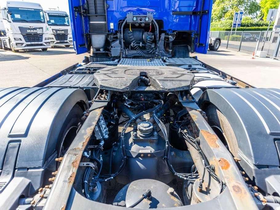 Volvo FH 420 Foto 9
