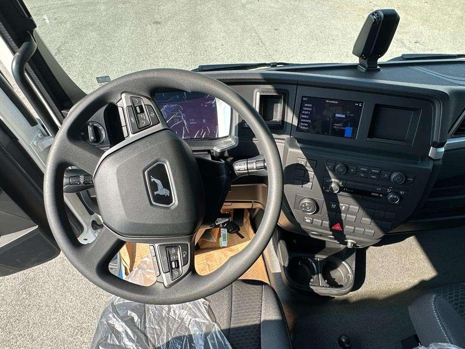 Man TGM 13.250 4x4 Foto 18