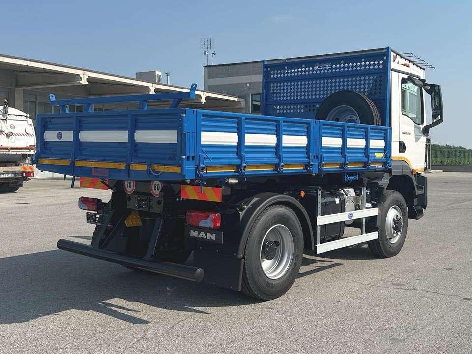 Man TGM 13.250 4x4 Foto 22