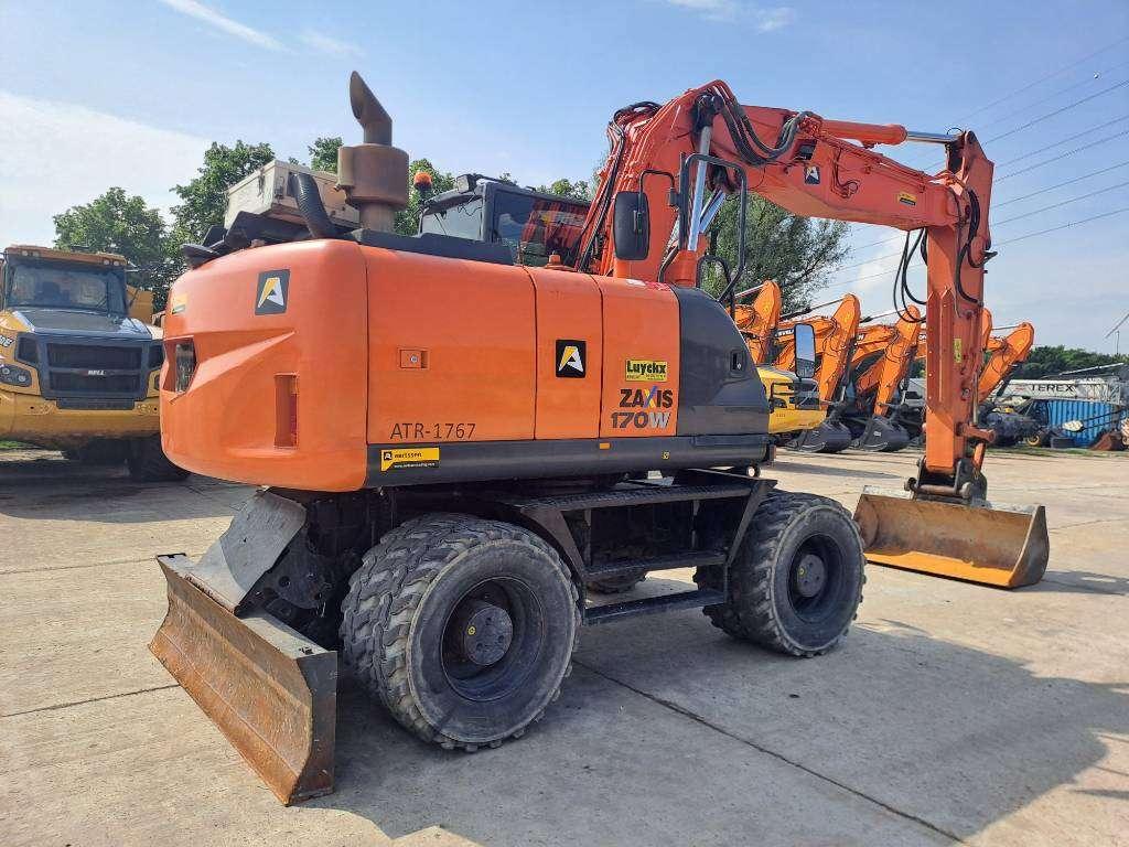 Hitachi ZX170W-5B Foto 4