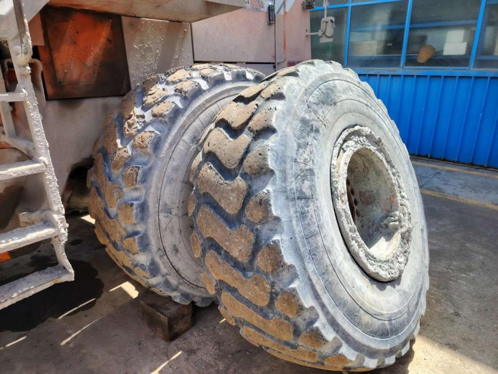 Fiat Hitachi FR220.2 Foto 8