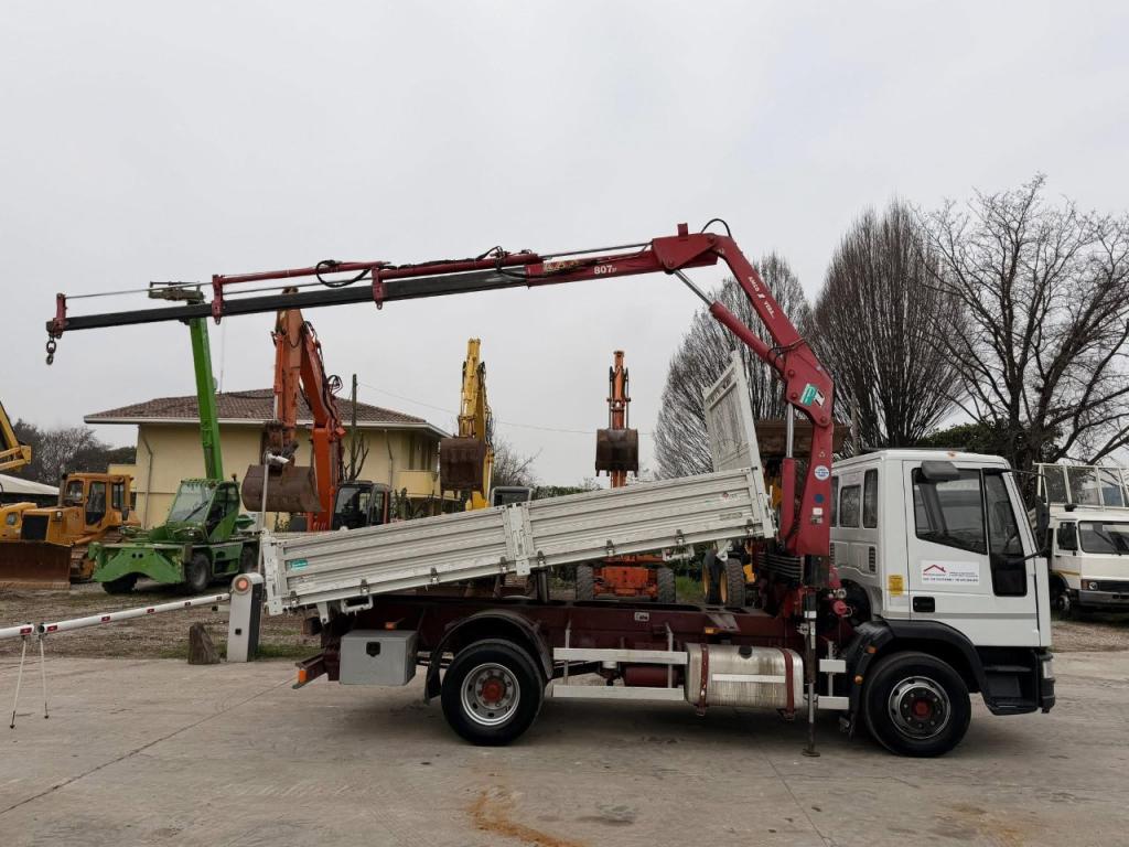Iveco 130E18 Foto 3