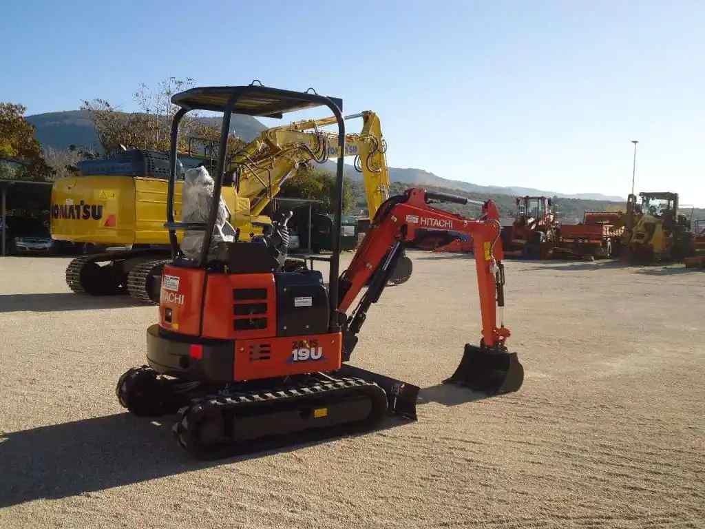 Hitachi ZX19U-6 YR Foto 8