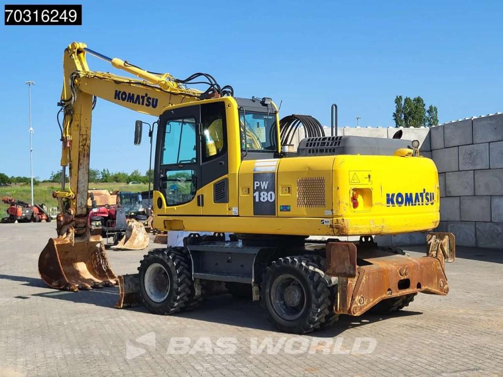 Komatsu PW180 -7E0 OUTRIGGERS + BLADE Foto 5