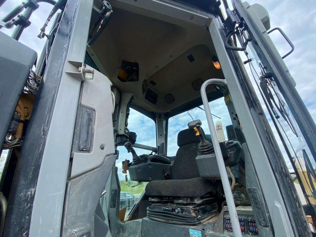 Caterpillar 140M Ripper + Pushblock Foto 16