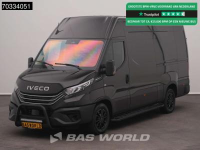 Iveco Daily 35S21 3.0L Special Edition Automaat L2H2 3,5t Trekhaak 210PK LED Navi Airco Cruise Camera Car vendida por BAS World B.V.