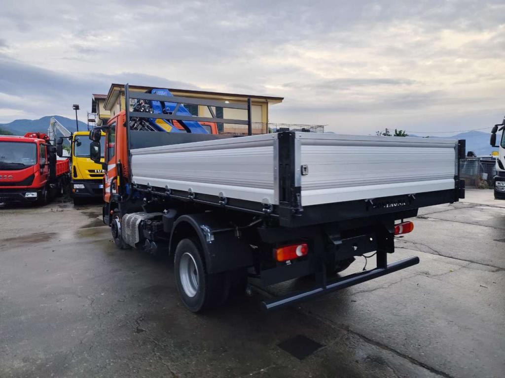 Iveco EUROCARGO 120-190L Foto 19
