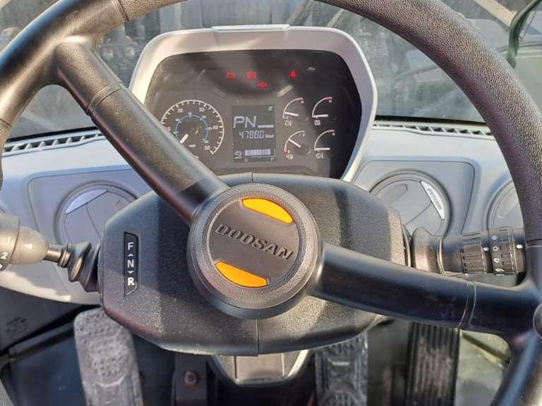 Doosan DL320-7 Foto 15