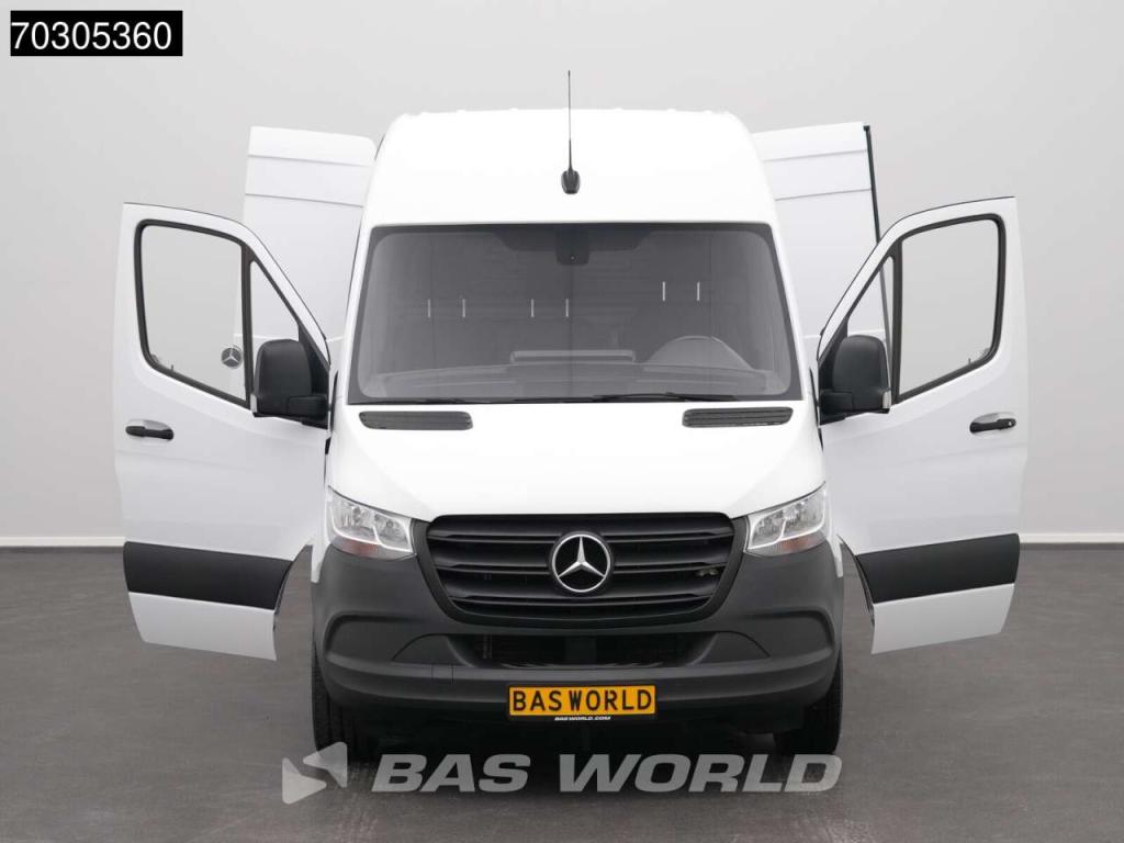 Mercedes Sprinter 315 CDI Automaat L2H2 150PK Airco Camera MBUX CarPlay Euro6 L2 Airco Foto 18