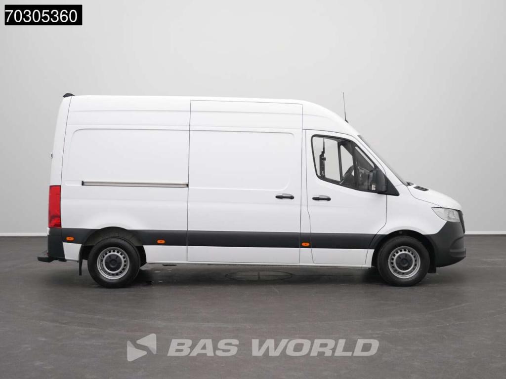 Mercedes Sprinter 315 CDI Automaat L2H2 150PK Airco Camera MBUX CarPlay Euro6 L2 Airco Foto 8