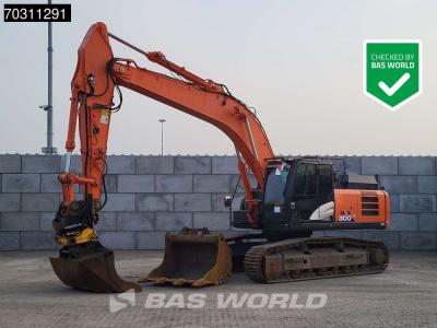 Hitachi ZX300 LC -6 vendida por BAS World B.V.