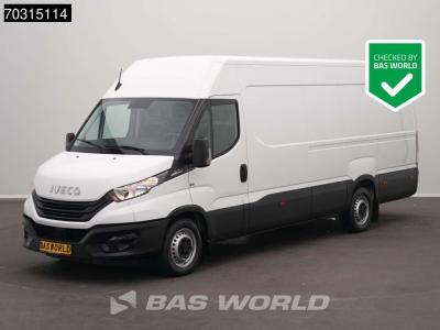 Iveco Daily 35S16 Automaat L3H2 160PK 3,5t Trekgewicht Airco Camera Parkeersensoren Euro6 L3 A/C vendida por BAS World B.V.