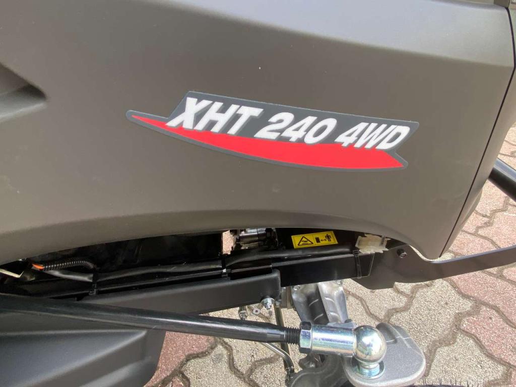 Castelgarden XHT 240 4WD - TRAZIONE INTEGRALE Foto 27