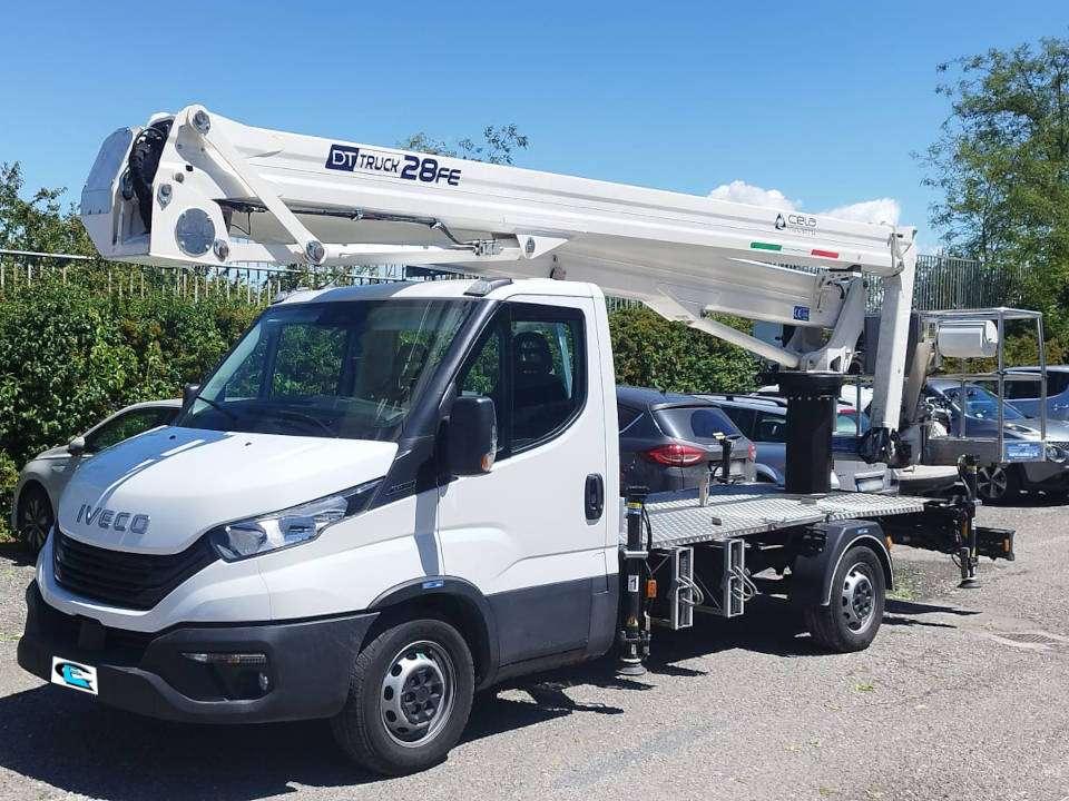 Cela DT 28 Foto 2