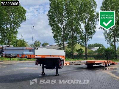 Nooteboom MCOS-48-03V Extendable 3x Steering Axle Remote vendida por BAS World B.V.