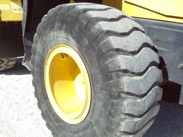 Komatsu WA250-5 Foto 14