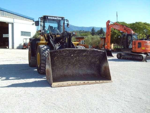 Komatsu WA250-5 Foto 7