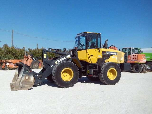 Komatsu WA250PZ-5 Foto 4