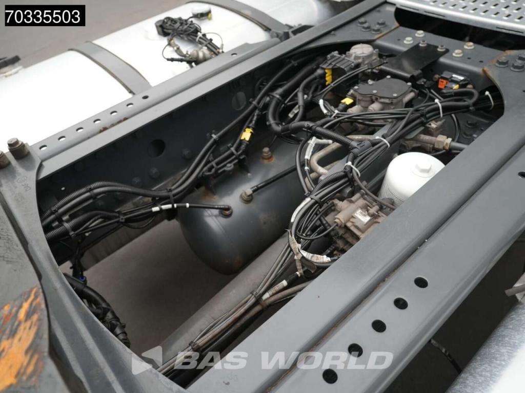 Daf XG 480 XG 4X2 2x Tanks ACC Foto 19