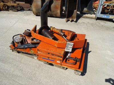 Capó y panel de carrocería para Fiat Hitachi FR160 vendida por OLM 90 Srl