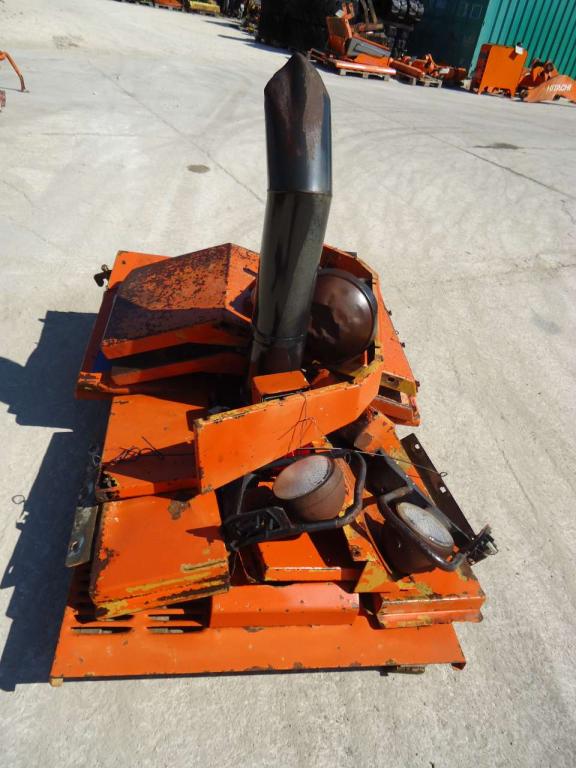 Capó y panel de carrocería para Fiat Hitachi FR160 Foto 2