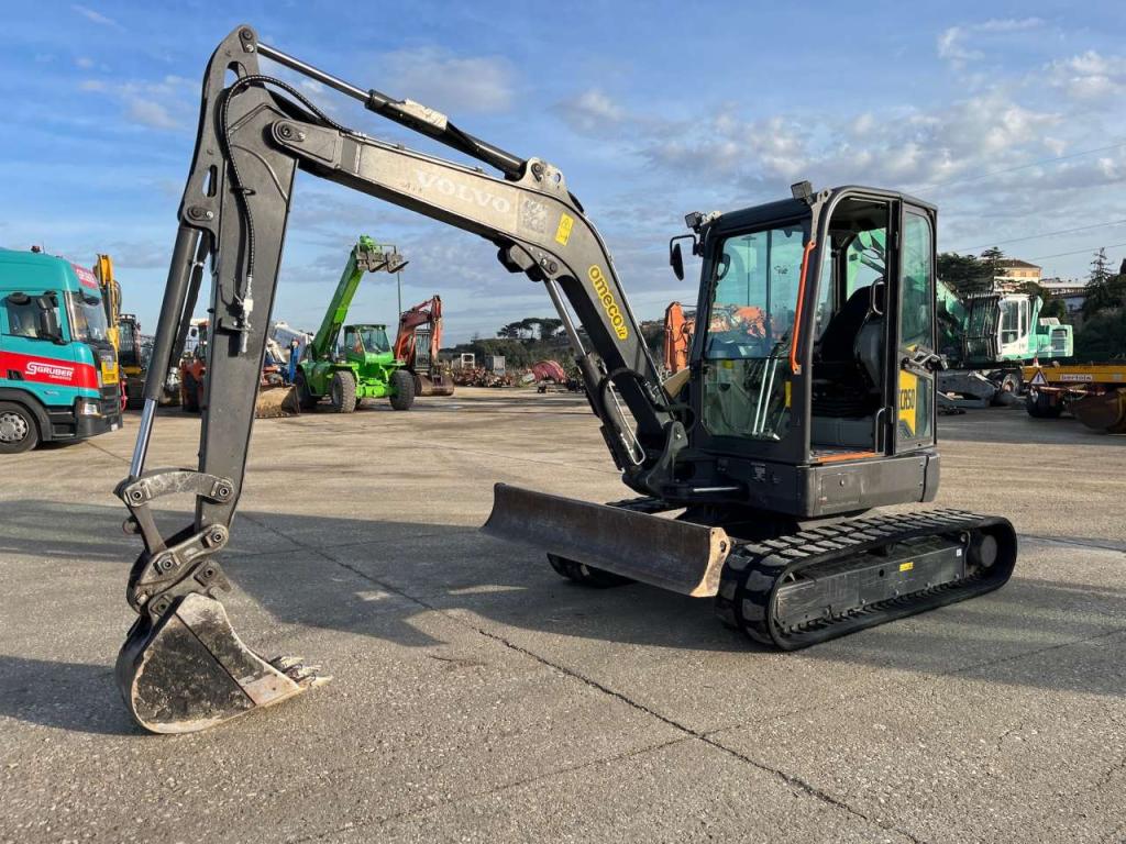 Volvo ECR50F Foto 1