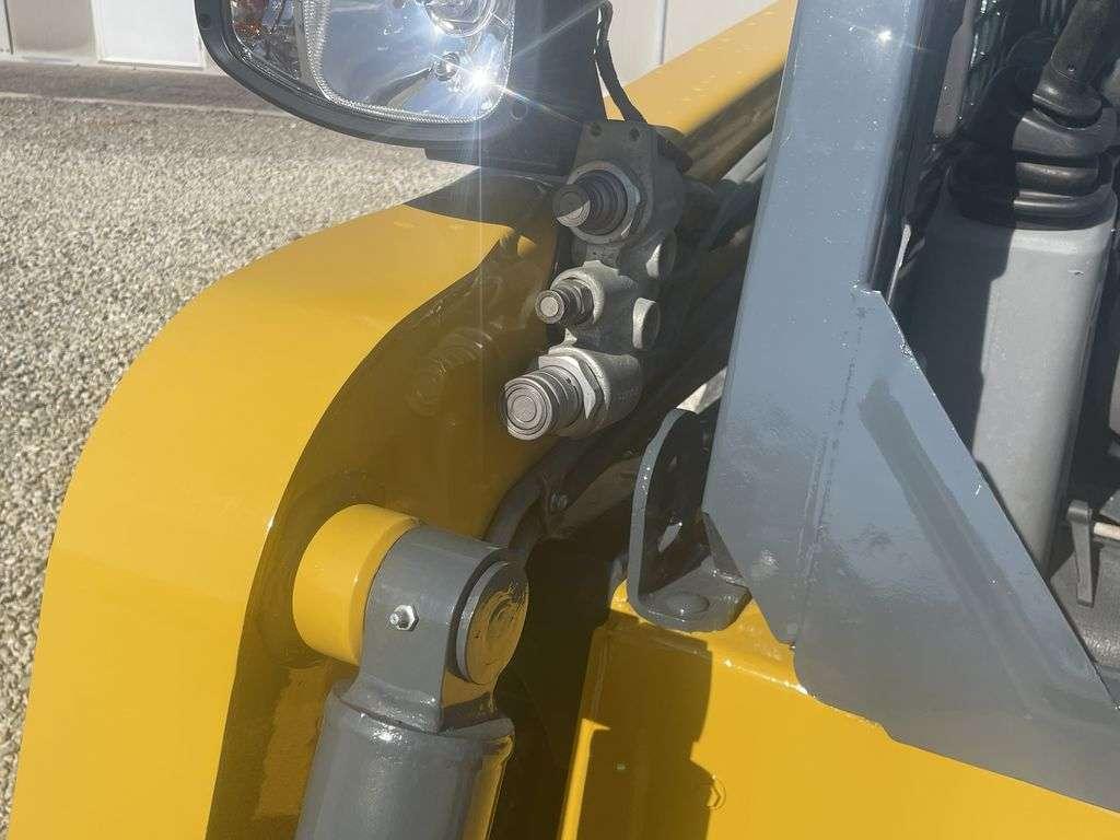 Gehl R260 Foto 3