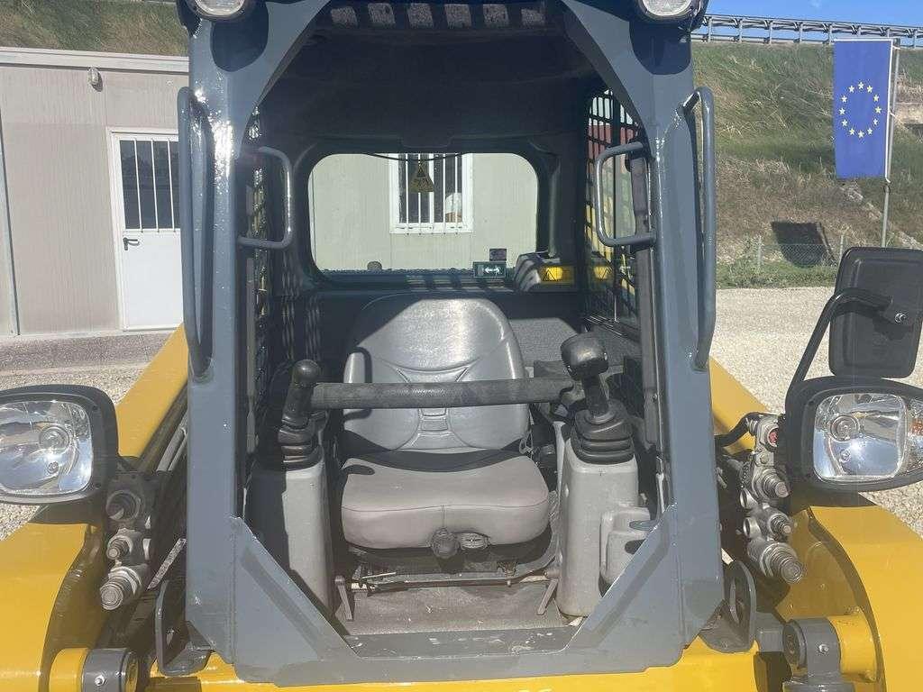 Gehl R260 Foto 5