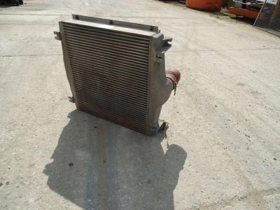Radiador intercooler para Fiat Kobelco W190 vendida por OLM 90 Srl