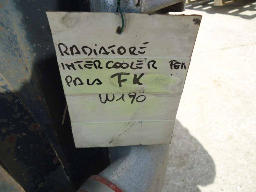 Radiador intercooler para Fiat Kobelco W190 Foto 6
